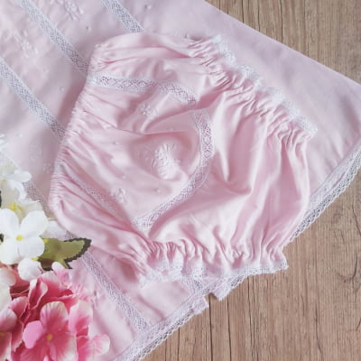 Banho de sol rosa com mini rosinhas brancas bordado com calcinha - 4 meses  
