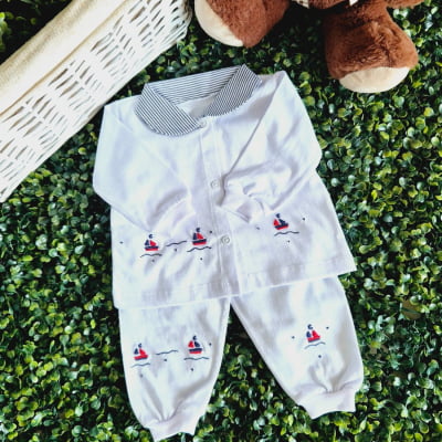 Pijama infantil bordado á mão náutico