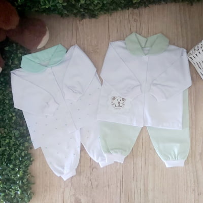 kit Pijama infantil verde poá e bordado leãozinho 