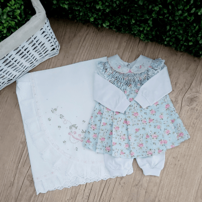 Saída de maternidade jardim primavera ( Vestido pagão + manta )   