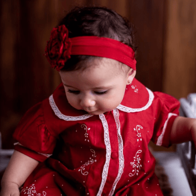 Vestido vermelho bordado á mão Ana com calcinha - 1 ano 